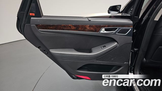 Hyundai Genesis 2016 — photo 15