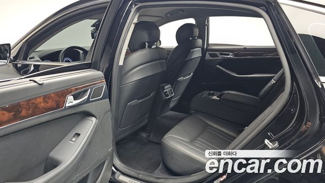 Hyundai Genesis 2016 — photo 16