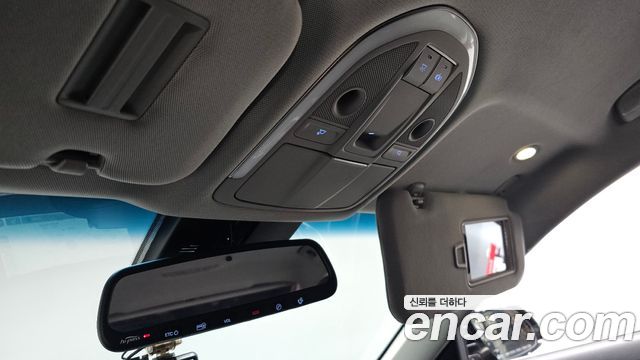 Hyundai Genesis 2016 — photo 33