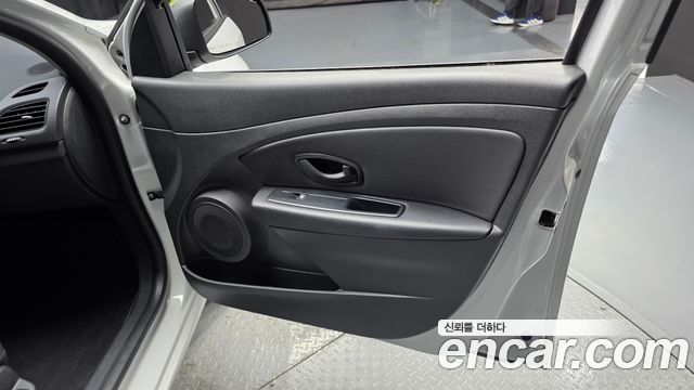 Renault Korea SM3 2019 — photo 14