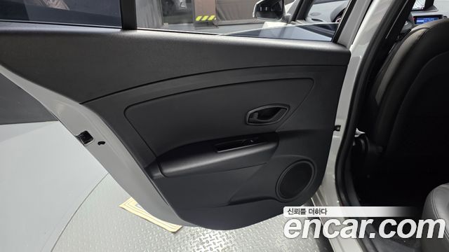 Renault Korea SM3 2019 — photo 15
