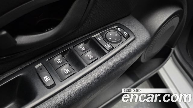 Renault Korea SM3 2019 — photo 27