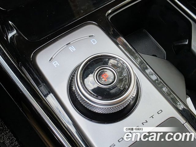Kia Sorento 2022 — photo 10
