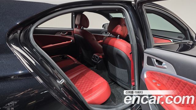 Genesis G70 2023 — photo 12