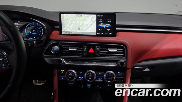 Genesis G70 2023 — photo 14