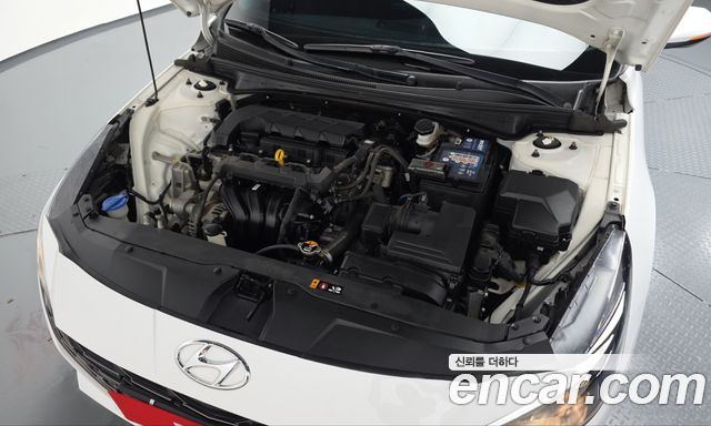 Hyundai AVANTE 2021 — photo 6