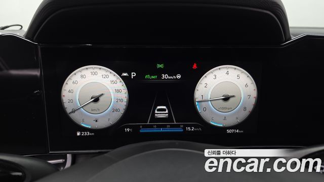 Hyundai AVANTE 2021 — photo 11