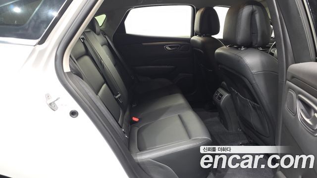 Renault Korea SM6 2023 — photo 17