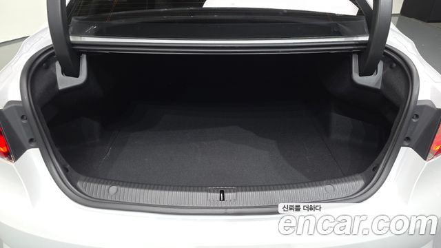 Renault Korea SM6 2023 — photo 26