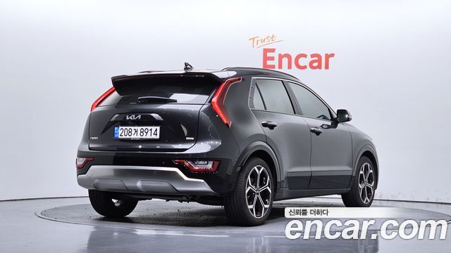 Kia Niro 2022 — photo 2