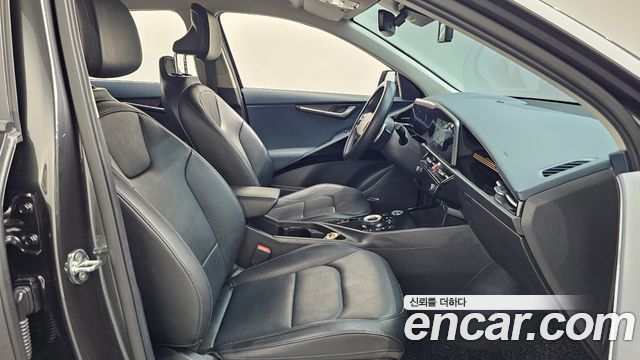 Kia Niro 2022 — photo 11
