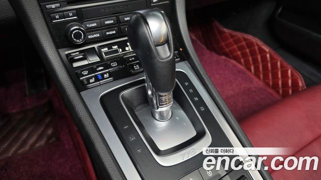 Porsche 718 2018 — photo 12