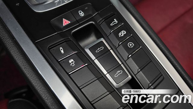 Porsche 718 2018 — photo 21