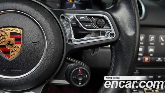 Porsche 718 2018 — photo 22