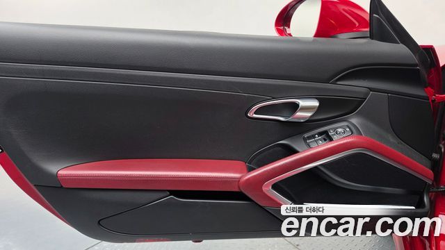 Porsche 718 2018 — photo 15