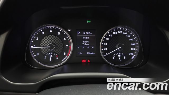 Hyundai AVANTE 2020 — photo 11
