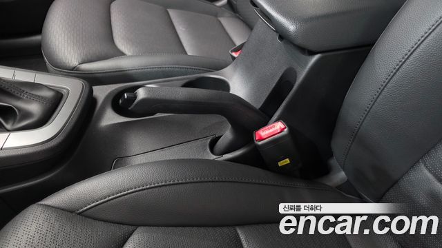 Hyundai AVANTE 2020 — photo 25