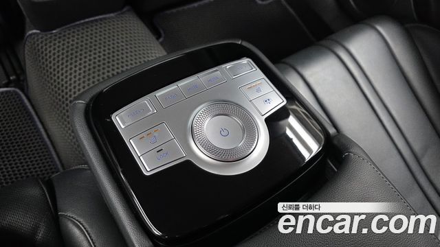 Genesis G80 2021 — photo 24
