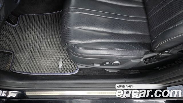 Genesis G80 2021 — photo 31