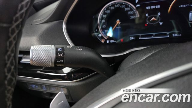 Genesis G80 2021 — photo 35