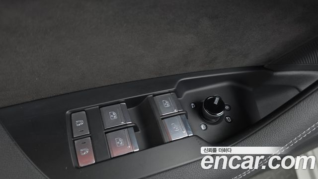 Audi A7 2020 — photo 25