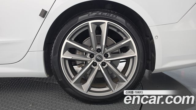 Audi A7 2020 — photo 7