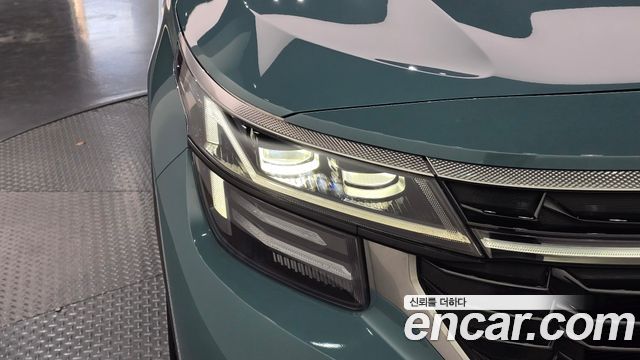 Kia Seltos 2024 — photo 8