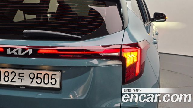 Kia Seltos 2024 — photo 9