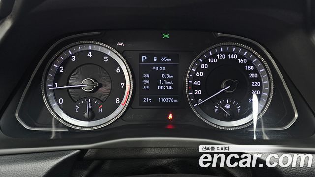 Hyundai Sonata 2021 — photo 11