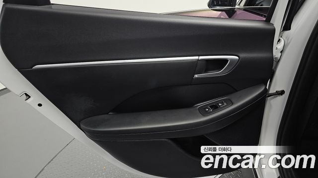 Hyundai Sonata 2021 — photo 15