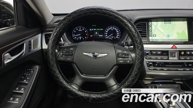 Genesis G80 2017 — photo 19