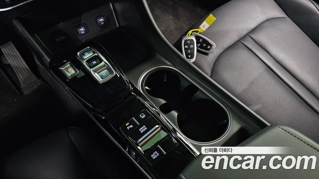 Hyundai Sonata 2022 — photo 9