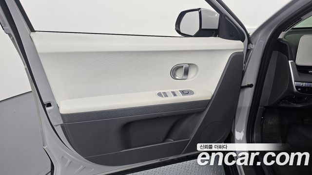 Hyundai Ioniq5 2023 — photo 14