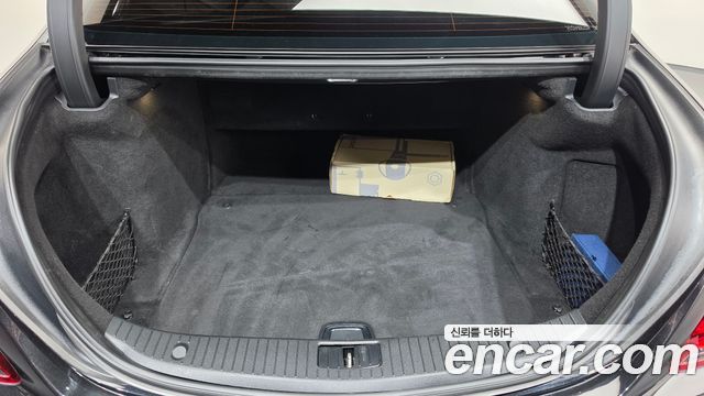Mercedes-Benz S-Class 2016 — photo 20