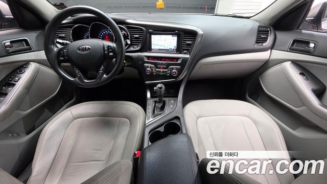 Kia K5 2013 — photo 10