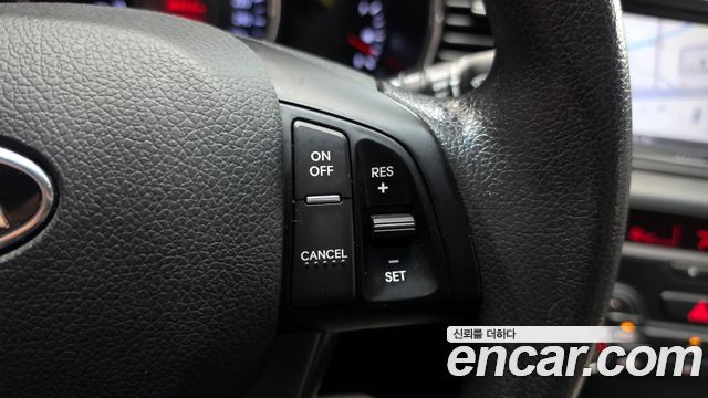 Kia K5 2013 — photo 22