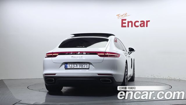Porsche Panamera 2020 — photo 4