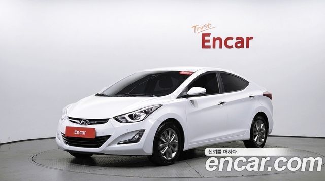 Hyundai AVANTE 2016 — photo 31