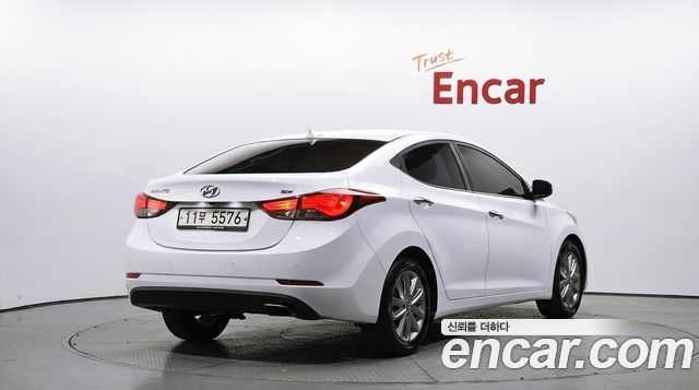 Hyundai AVANTE 2016 — photo 2