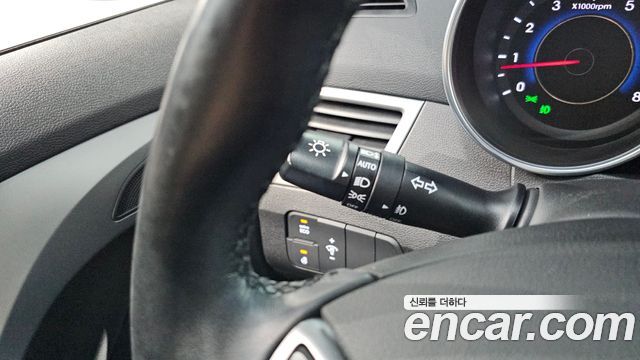 Hyundai AVANTE 2016 — photo 29