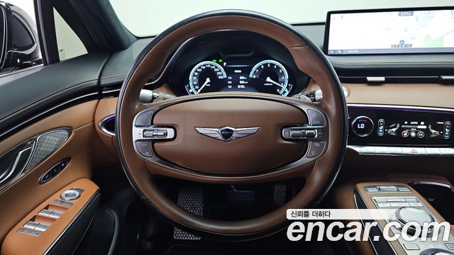 Genesis GV70 2021 — photo 19