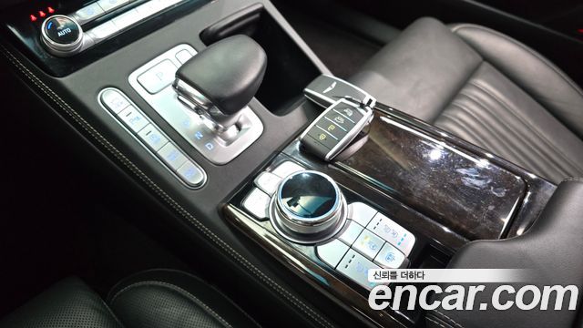 Genesis G90 2021 — photo 9