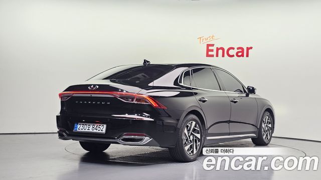 Hyundai Grandeur 2022 — photo 2