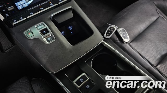 Hyundai Grandeur 2022 — photo 9