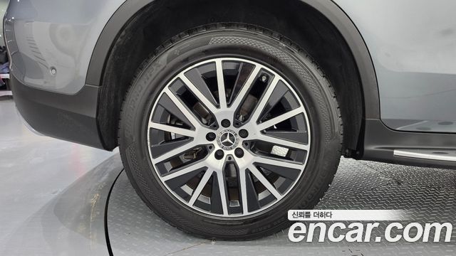 Mercedes-Benz GLC-Class 2020 — photo 5