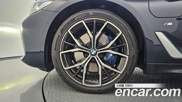 BMW 5-Series 2021 — photo 5