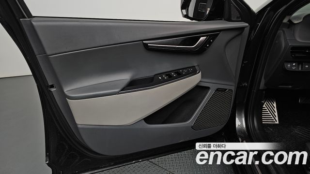 Kia EV6 2025 — photo 14