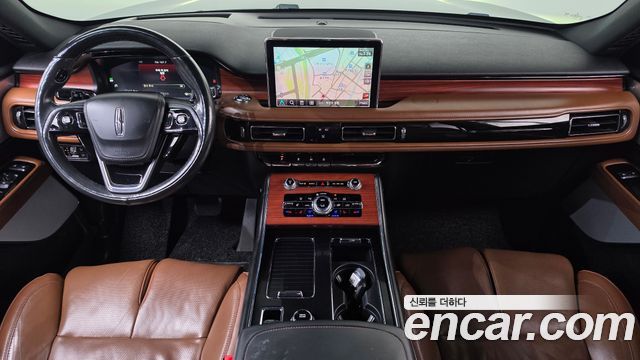 Lincoln Aviator 2021 — photo 10