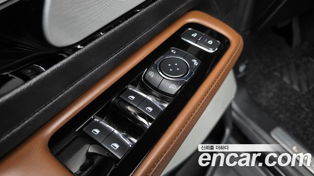 Lincoln Aviator 2021 — photo 26