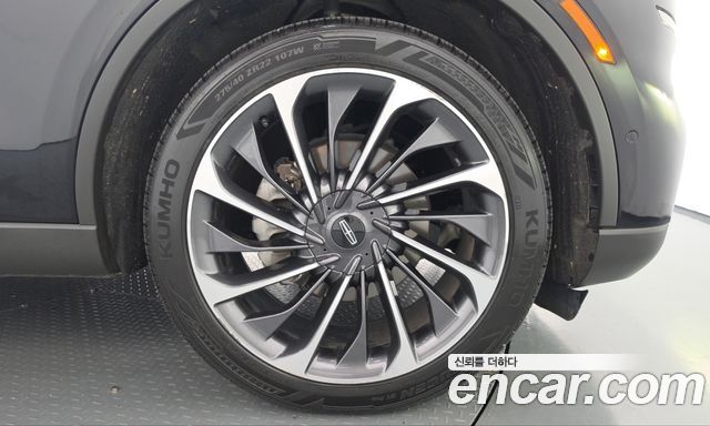 Lincoln Aviator 2021 — photo 7